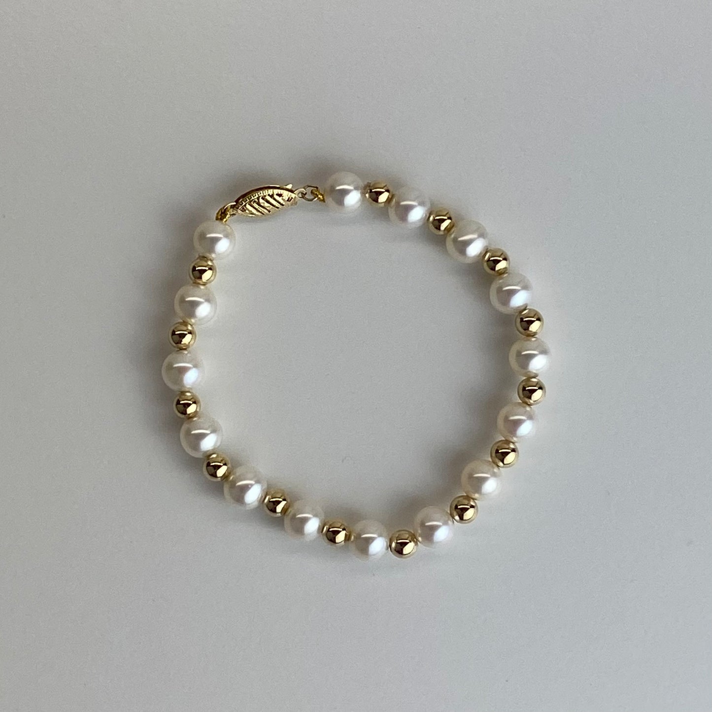 Classic Pearl & 14K Gold Accent Bracelet