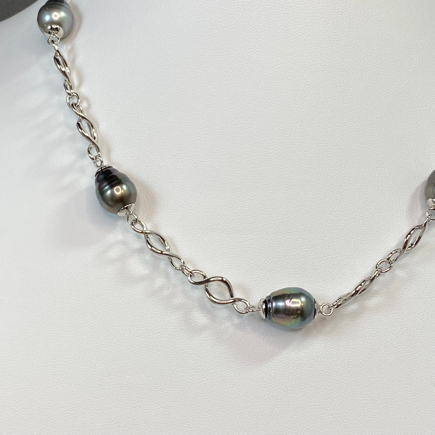 Tahitian Pearl and Sterling Silver Necklace